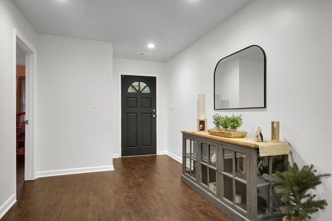 Photo - Beautifully Renovated West Ashley Home