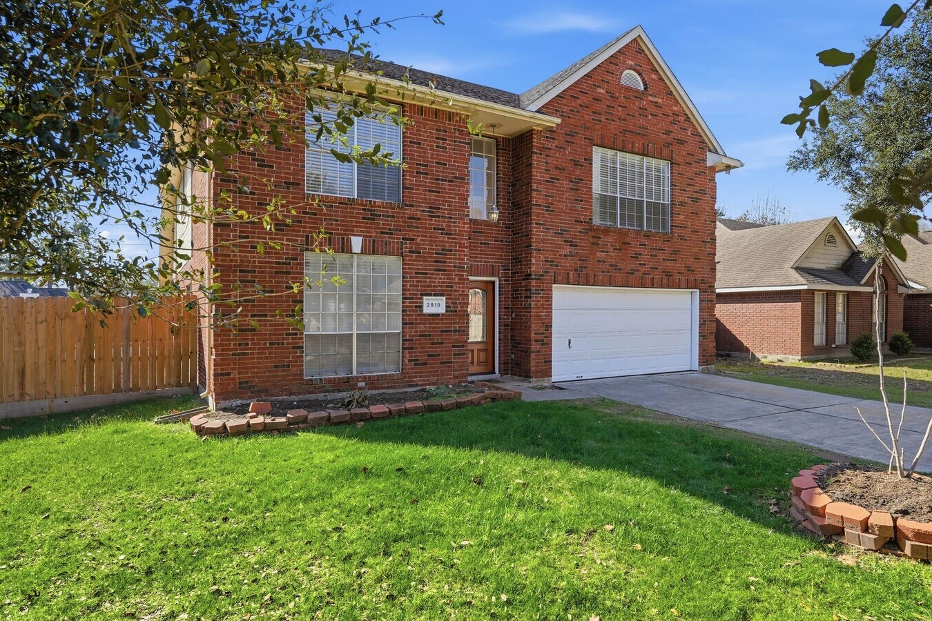 Photo - 2910 Cocona Ln