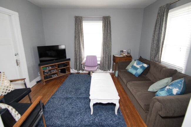 Photo - 416 Cantwell Ct