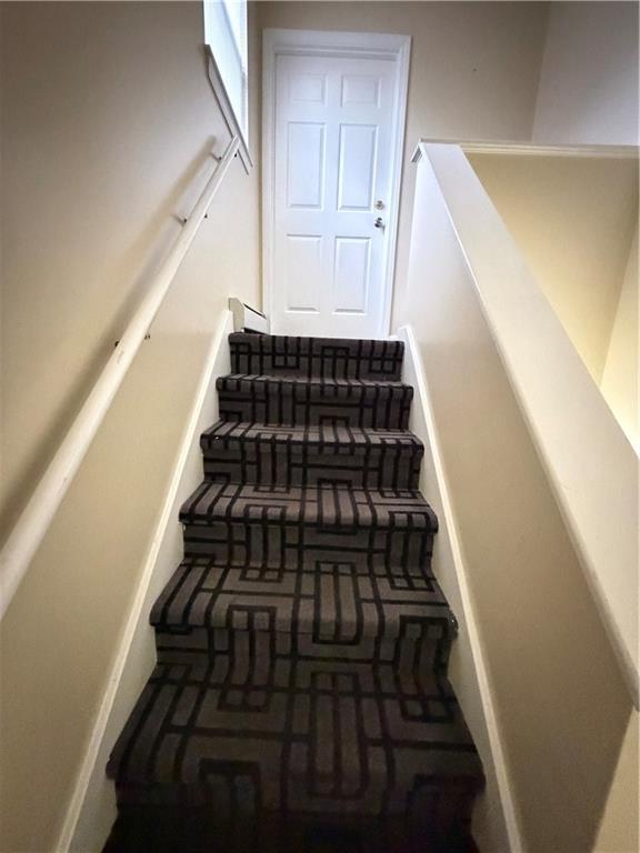 Photo - 132 Pavilion Ave