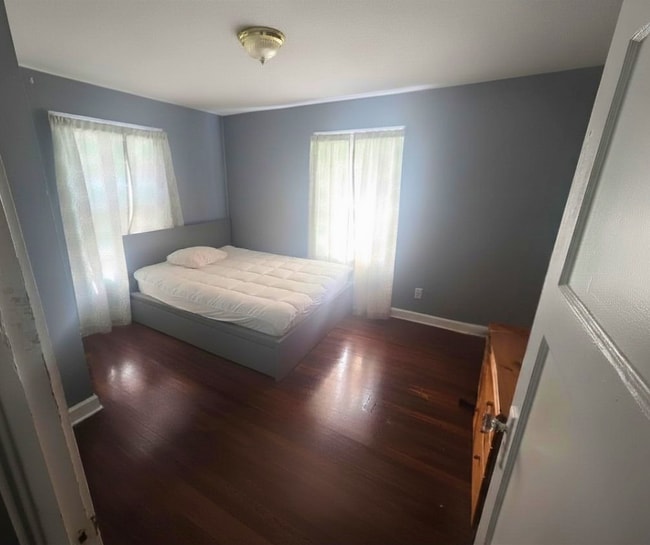 Photo - 810 N Bradley Ave