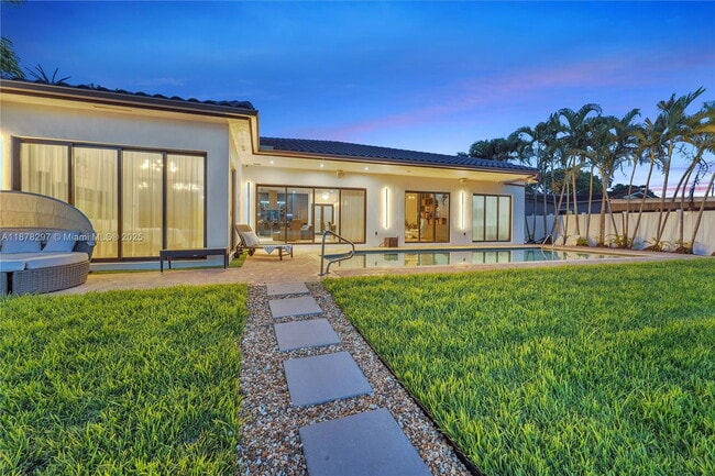 Photo - 21100 NE 25th Ct