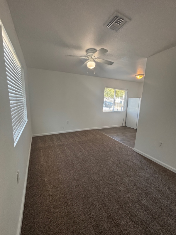 Photo - 1525 E Sunnyside Dr Unit B