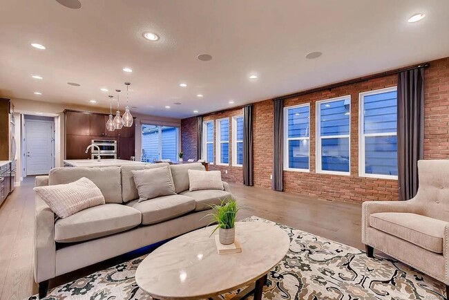 Photo - 1112 S Grant St