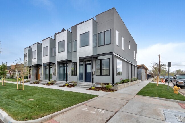 Building Photo - 3508 Gilpin St Rental