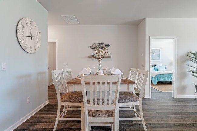 Photo - 1211 Rippling Cv Lp SW