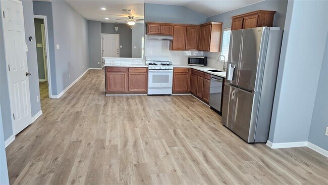 Photo - 3708 Hawk View St