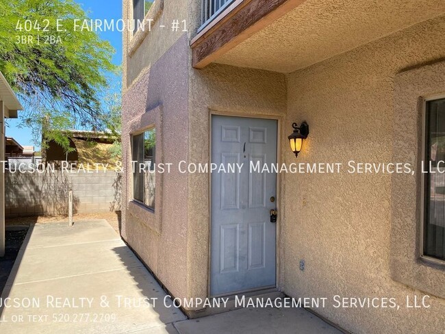 Building Photo - 4042 E. FAIRMOUNT-#1 Unit #1 Rental