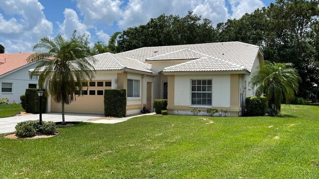 Building Photo - Unfurnished Annual Rental