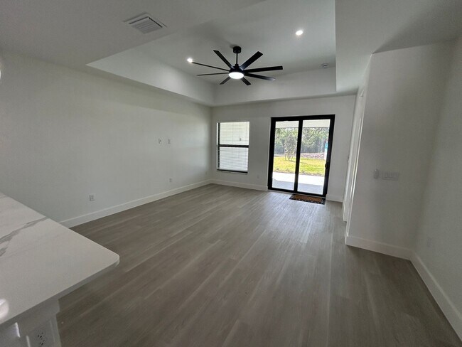 Photo - Luxury duplex unit for rent