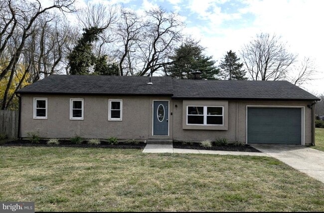 Building Photo - 129 GREEN