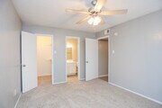 2BR, 2BA - 883SF - B1