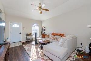 Photo - 2903 Lantana Dr