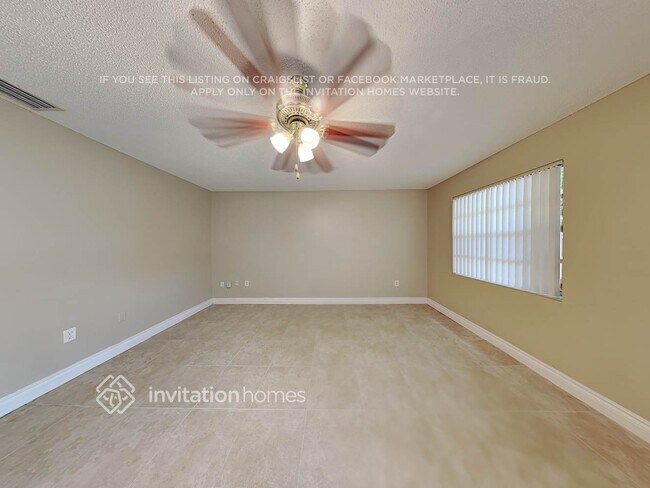 Photo - 14075 Langley Pl