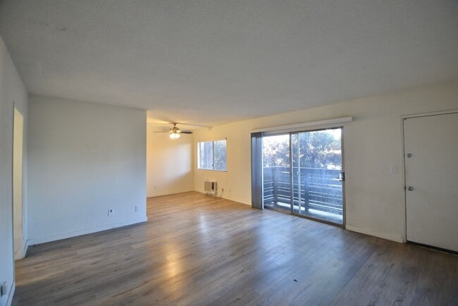 Photo - 12142 Burbank Blvd Unit 03