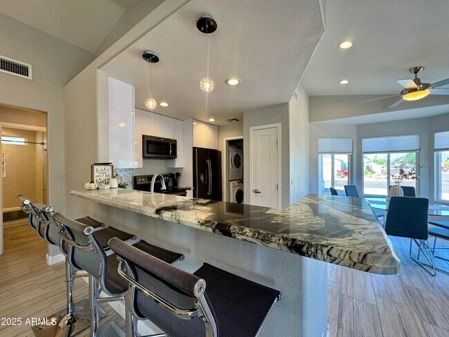 Photo - 8835 W Michelle Dr