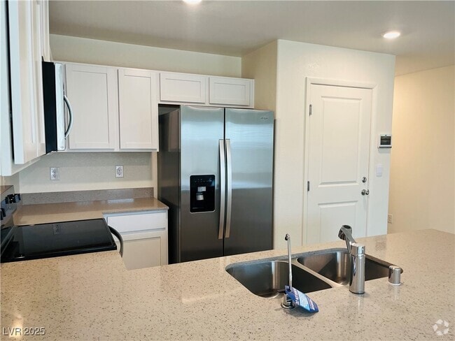 Building Photo - 10160 Mulberry Rdg St Rental