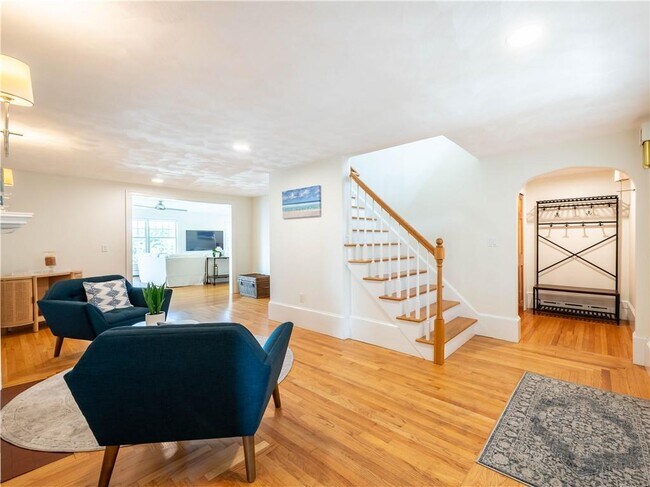 Photo - 573 Wolcott Ave