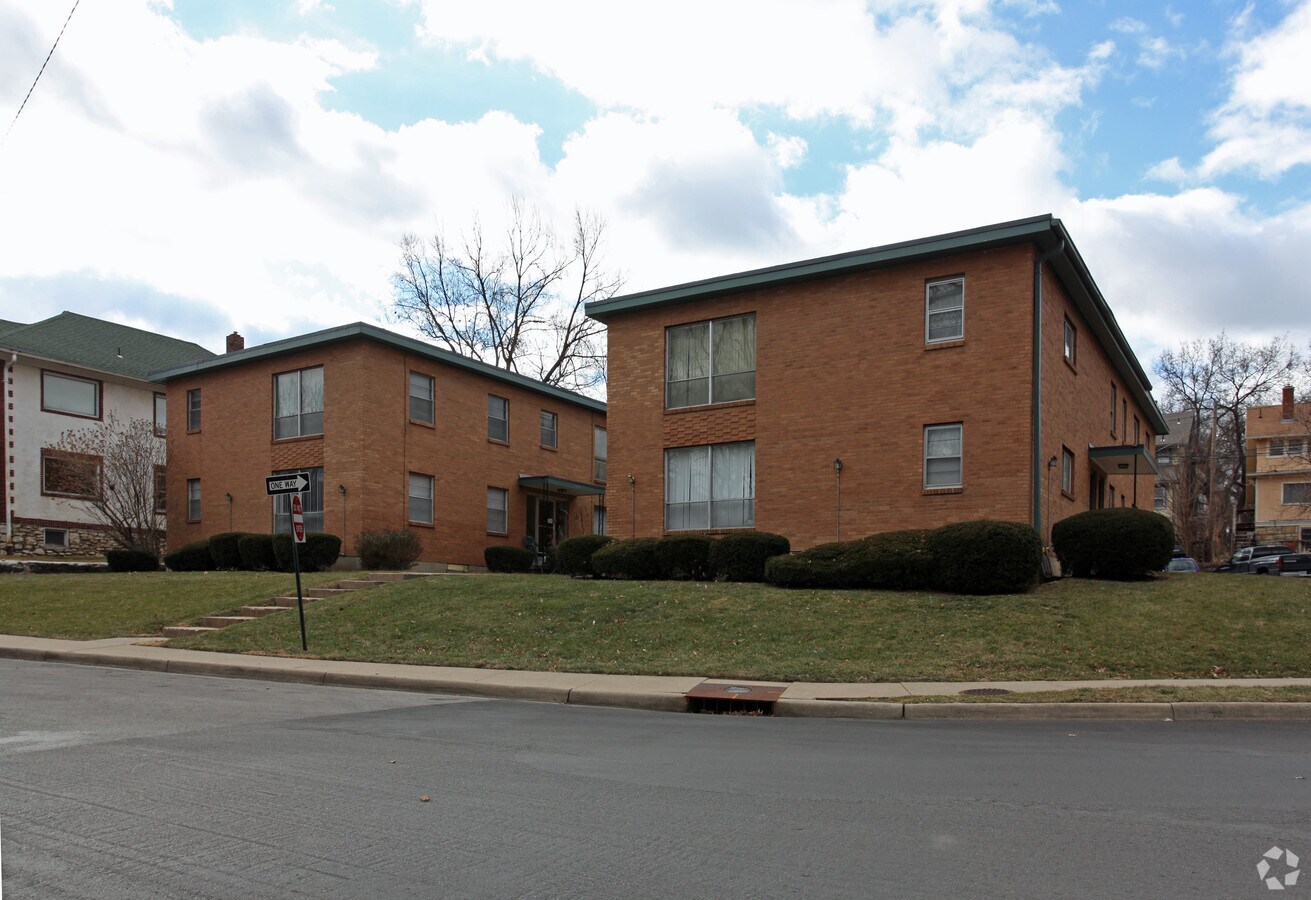 Photo - 3600-3602 Wyoming St Apartments