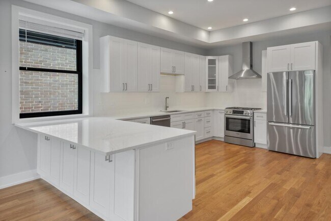 Photo - 3 bedroom in Chicago IL 60642 Unit 3