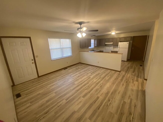 Photo - 608 Linda Ln Unit B