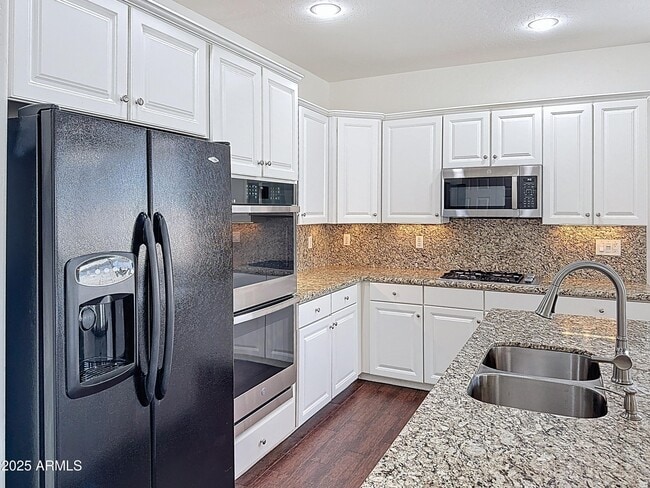Photo - 14437 W Lexington Ave