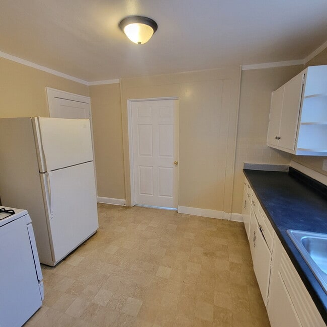 Photo - Cozy east side 3 bedroom!