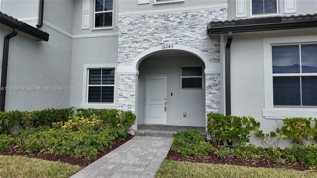 Photo - 16243 SW 292nd St