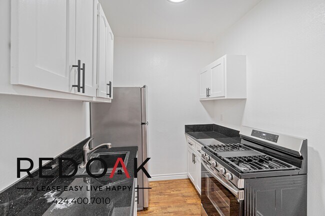 1412 N Kingsley Dr Unidad 207