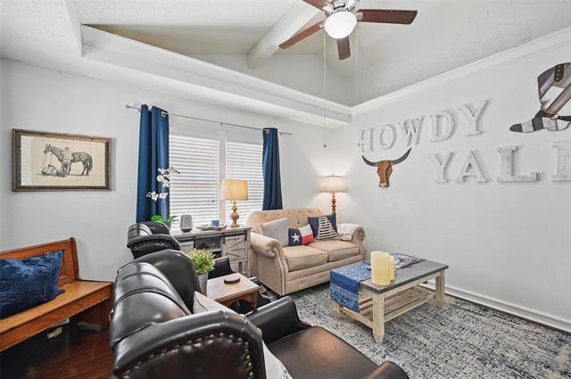 Photo - 5213 Lovell Ave