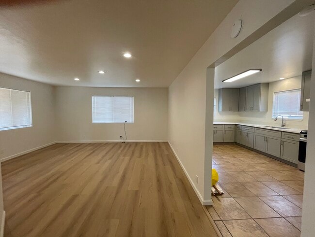 Photo - 413 Laurel Ave