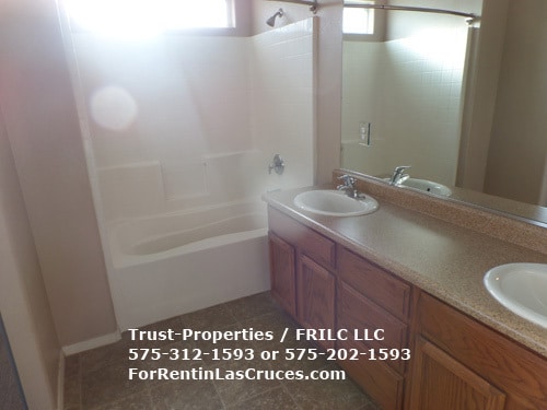 Photo - Spacious 4/2 close to WSMR and NASA