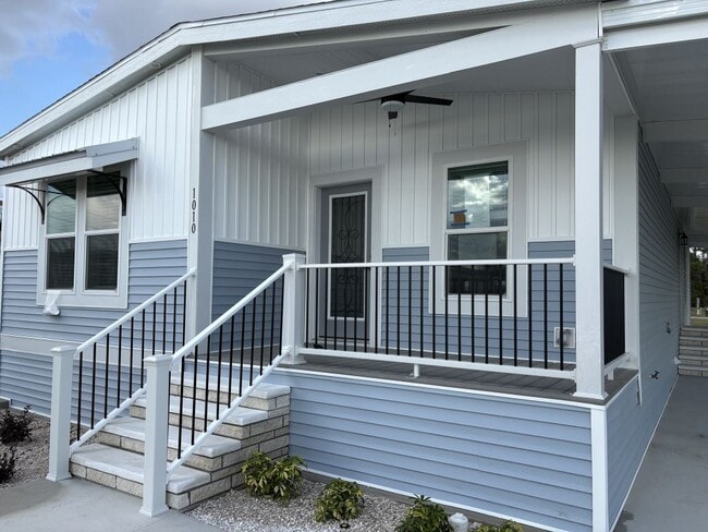 Building Photo - 370 Pirates Rest Rd