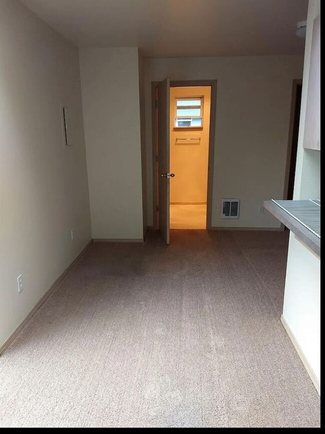 Photo - 1571 H St Unit 202