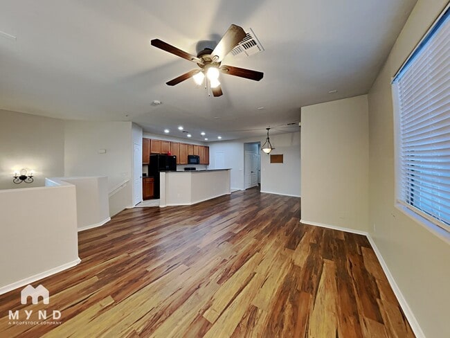 Photo - 1409 N 81st Dr