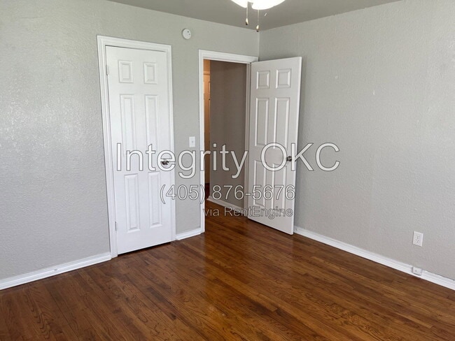 Photo - 1119 North Blvd