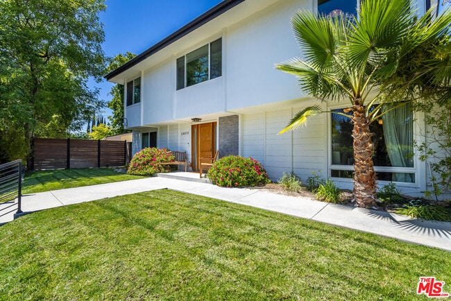 Photo - 24111 Philiprimm St