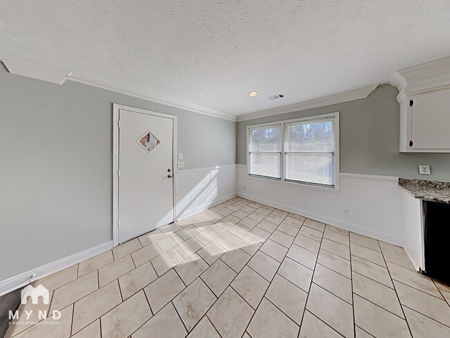 Photo - 8156 Sweetwater St