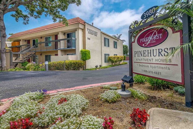 Building Photo - Pinehurst Rental