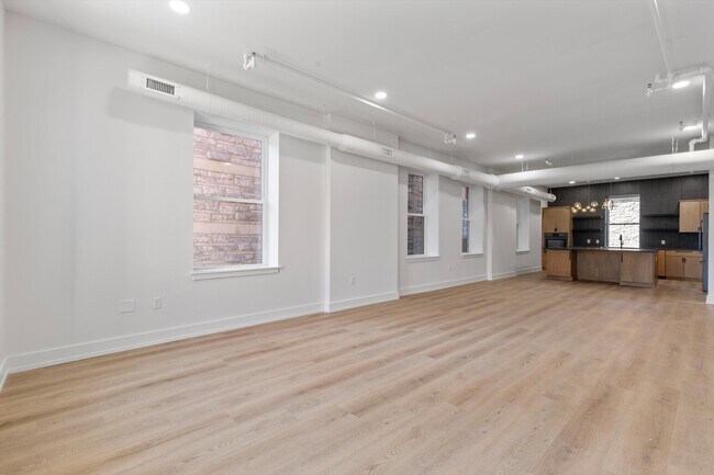 Photo - 713 Market St Unit #100