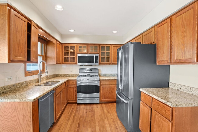 Photo - 2614 La Brecque Dr