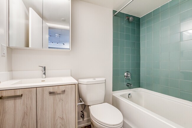 Photo - 1235 Marlborough Court