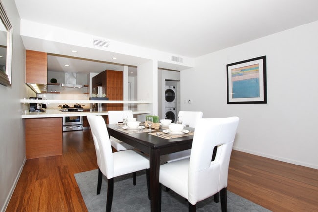 Photo - Waves MDR Apartments