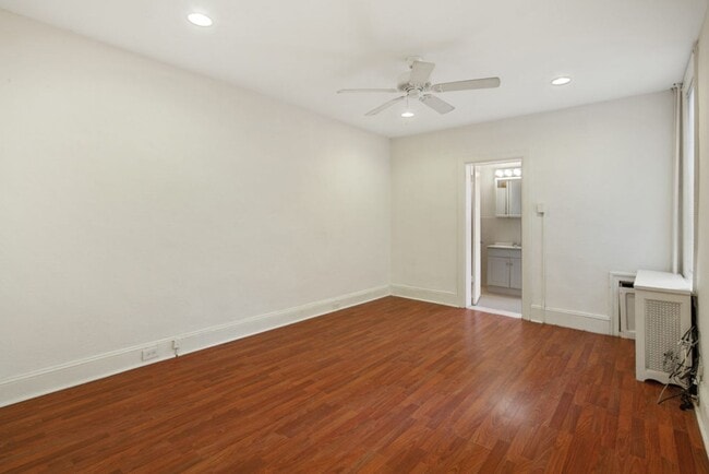 Photo - 2115 S 20th St Unit 1F