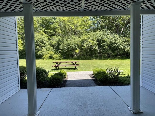 Photo - 81 Tivoli Gardens