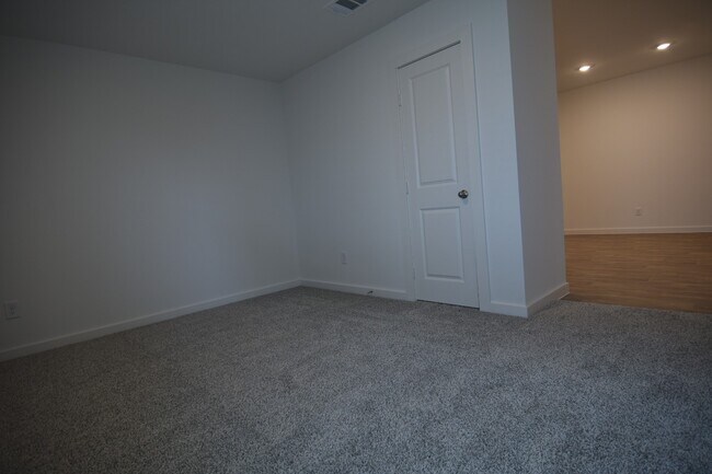 Photo - 6324 Ambrose Peak Ln