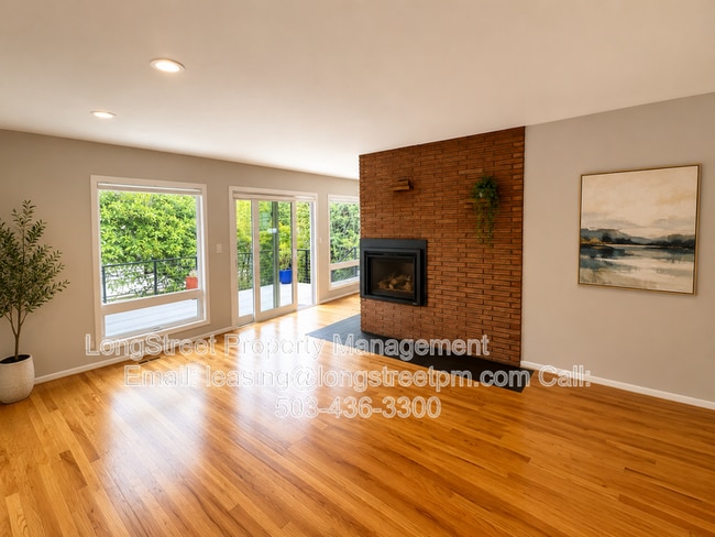 Photo - 1243 SW Texas St.
