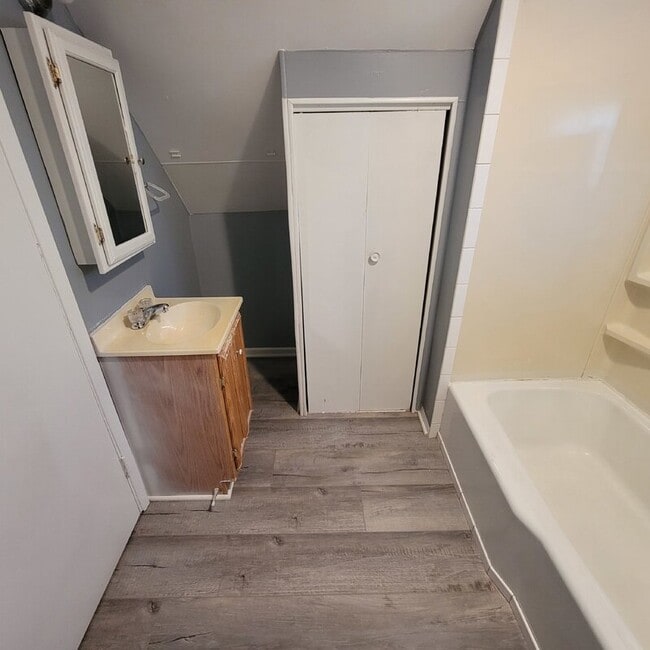 Photo - 1402 Willis Ave Unit Apt 1