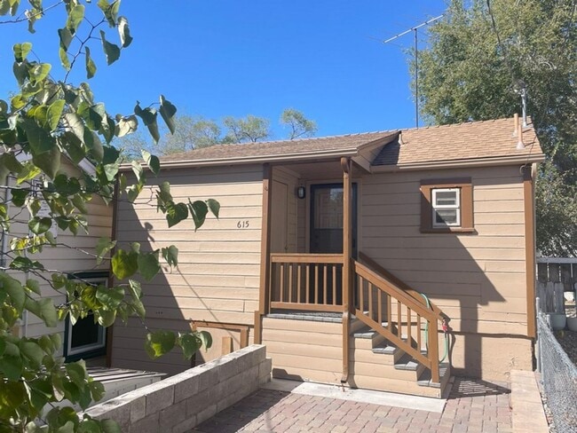 Building Photo - <b>Quaint Sparks Studio<br><br> Unit 615 18Th Street