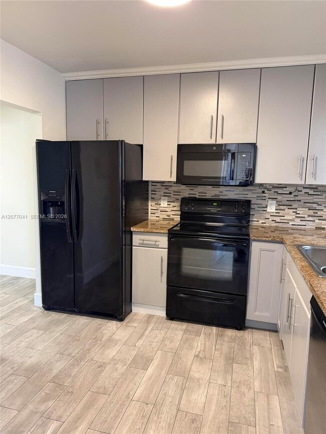 2051 NW 81st Ave Unit 528